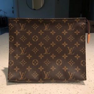 Louis Vuitton Toiletry Pouch 26